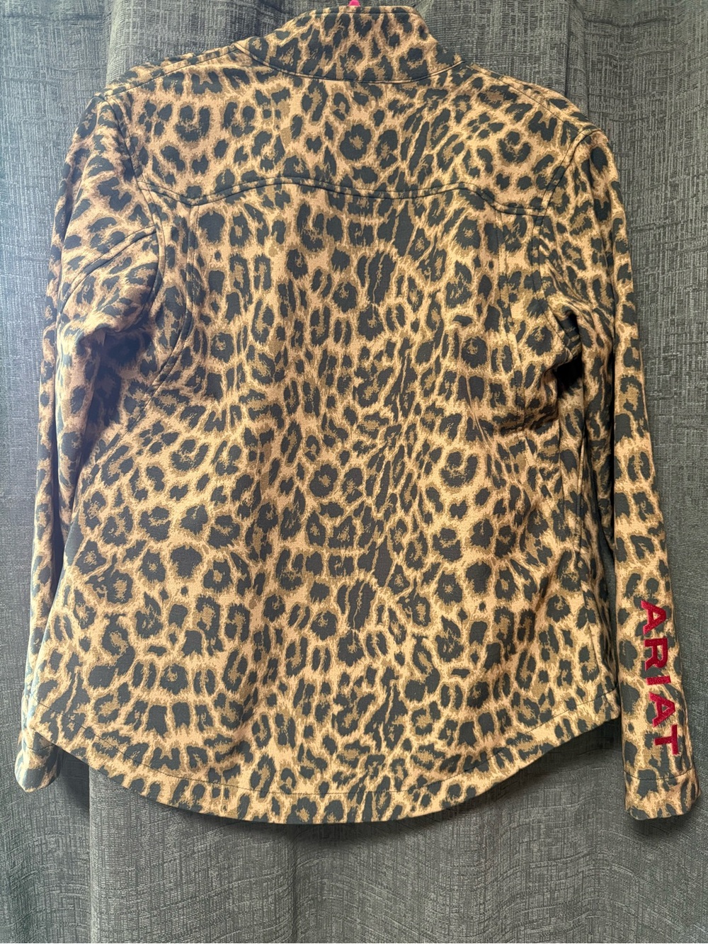 Ariat Soft shell Leopard Print Zip-Front Jacket - Picture 4 of 6